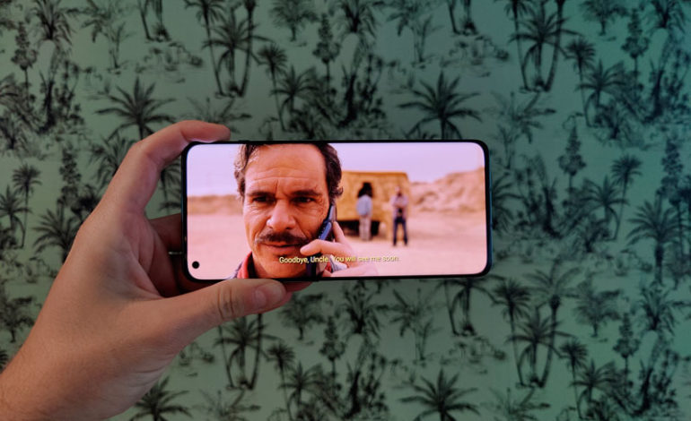  OnePlus 10 Pro : un écran parfait pour vos séries et films préférés !